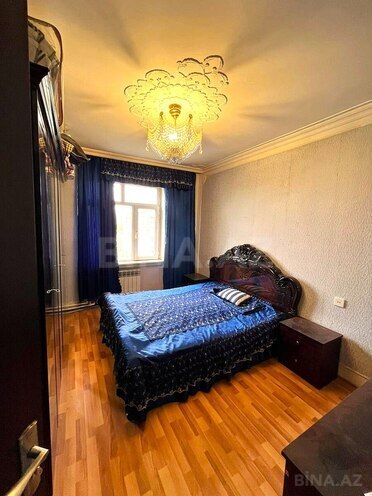 Продаётся 3-комн. вторичка 70 м², м. Элмляр Академиясы, photo 8 from 21