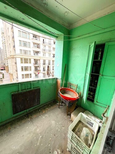 Продаётся 3-комн. вторичка 70 м², м. Элмляр Академиясы, photo 18 from 21