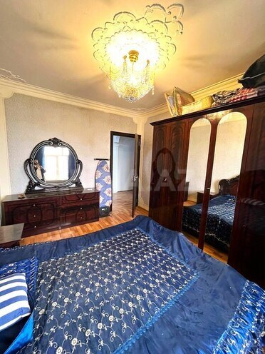 Продаётся 3-комн. вторичка 70 м², м. Элмляр Академиясы, photo 6 from 21