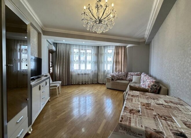 Сдаётся 1-комн. новостройка 65 м², м. Ази Асланов, photo 3 from 9