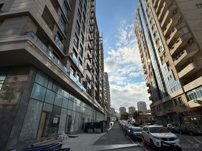 Продаётся  объект 214 м², м. Низами, photo 1 from 18