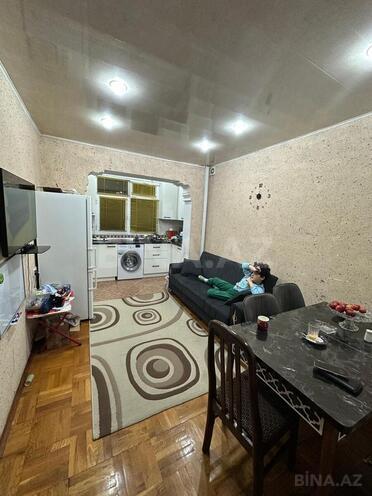 Продаётся 2-комн. вторичка 55 м², м. Азадлыг проспекти, photo 1 from 19