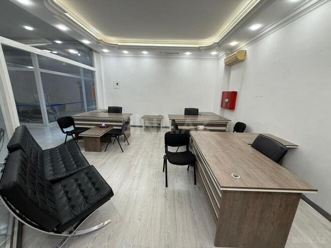 Сдаётся 1-комн. офис 27 м², м. Сахил, photo 1 from 6