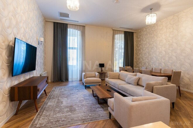 Сдаётся 2-комн. вторичка 131 м², м. Ичеришехер, photo 7 from 21