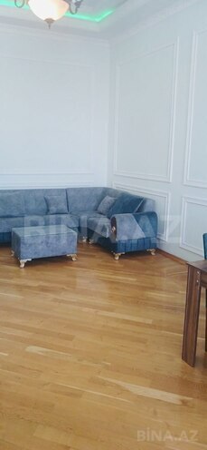 Продаётся 2-комн. вторичка 70 м², м. Сахил, photo 3 from 14