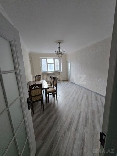 Satılır 3 otaqlı köhnə tikili 93 m², Elmlər Akademiyası m., photo 1 from 17