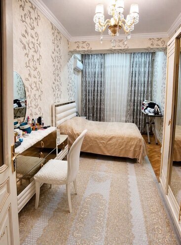 Продаётся 3-комн. новостройка 140 м², м. Иншаатчылар, photo 3 from 10