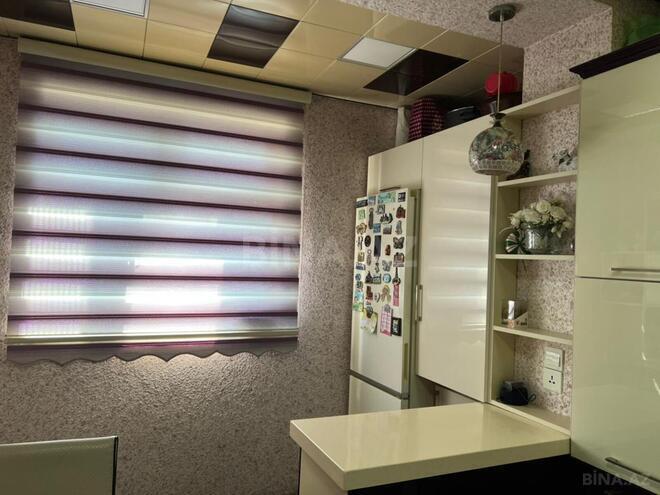 Продаётся 2-комн. вторичка 50 м², м. Ази Асланов, photo 10 from 16