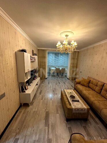 Satılır 3 otaqlı köhnə tikili 70 m², Həzi Aslanov m., photo 1 from 17