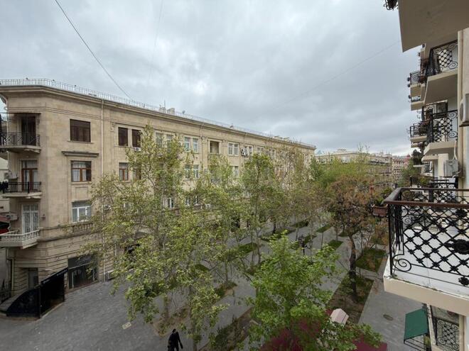 Сдаётся 3-комн. вторичка 80 м², м. Сахил, photo 25 from 26