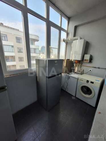 Продаётся 2-комн. новостройка 102 м², м. Элмляр Академиясы, photo 10 from 13