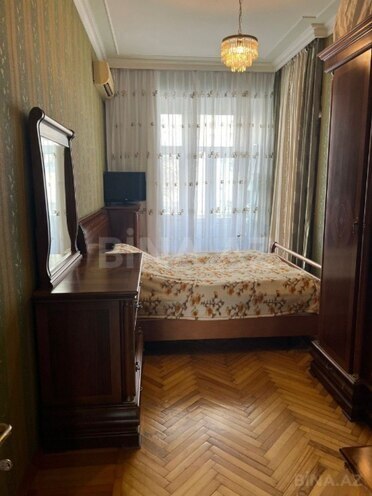 Продаётся 3-комн. вторичка 84 м², м. 28 мая, photo 7 from 8