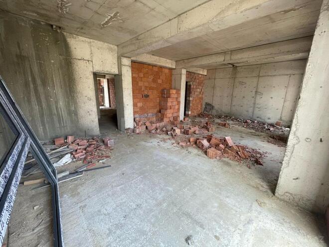 Продаётся 2-комн. новостройка 67 м², м. Ази Асланов, photo 1 from 7