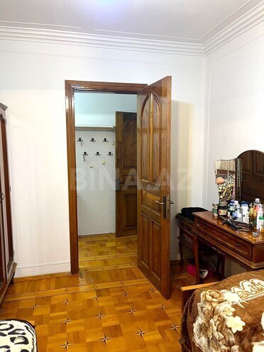 Сдаётся 2-комн. вторичка 70 м², м. Нариман Нариманов, photo 1 from 8