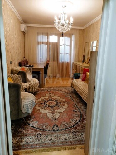 Satılır 3 otaqlı köhnə tikili 70 m², Həzi Aslanov m., photo 3 from 16