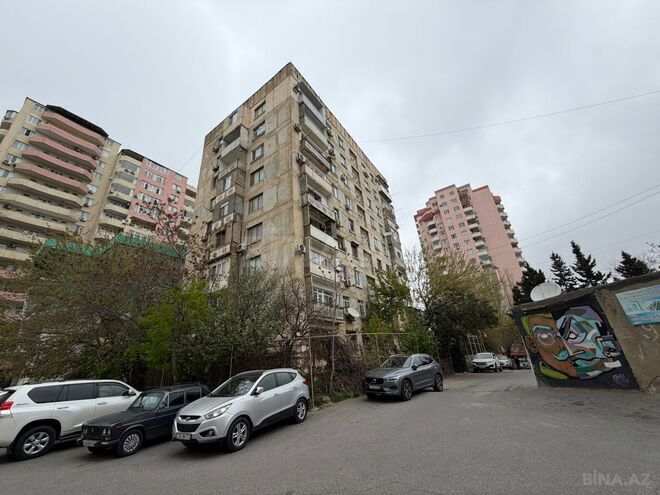 Продаётся 3-комн. вторичка 97 м², м. 8 ноября, photo 1 from 18