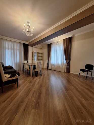 Продаётся 3-комн. новостройка 122 м², м. Иншаатчылар, photo 3 from 24