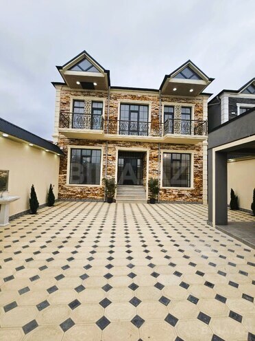 Satılır 5 otaqlı həyət evi/bağ evi 200 m², photo 1 from 32