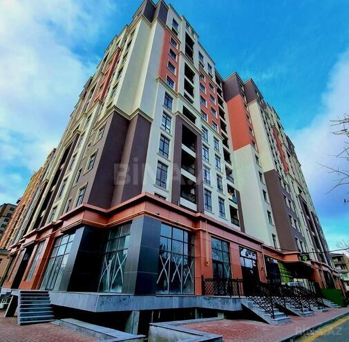 Продаётся 2-комн. новостройка 106 м², м. Кара Караев, photo 1 from 6