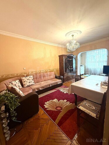 Satılır 4 otaqlı köhnə tikili 110 m², Nərimanov r., photo 1 from 15