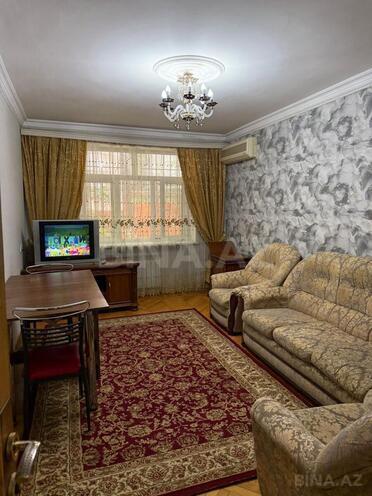 Сдаётся 3-комн. вторичка 67 м², м. 28 мая, photo 1 from 15