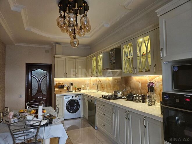 Satılır 4 otaqlı yeni tikili 203 m², Nizami m., photo 1 from 11