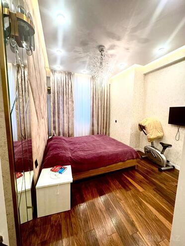 Satılır 3 otaqlı yeni tikili 95 m², 7-ci mikrorayon q., photo 4 from 8