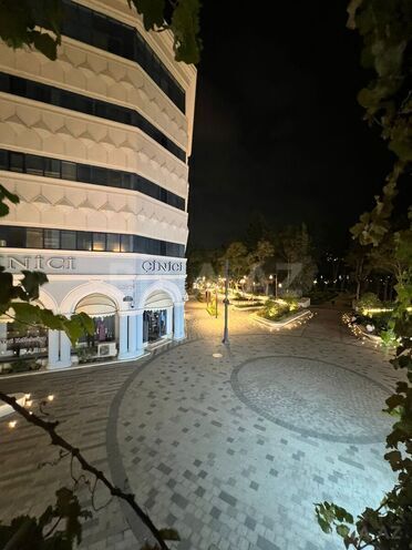 İcarəyə verilir 3 otaqlı yeni tikili 142 m², Sahil m., photo 25 from 26