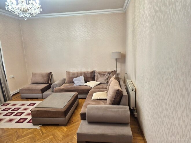 Продаётся 3-комн. вторичка 90 м², м. Нариман Нариманов, photo 3 from 23