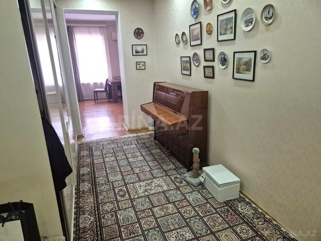 Продаётся 3-комн. вторичка 90 м², м. Нариман Нариманов, photo 15 from 23