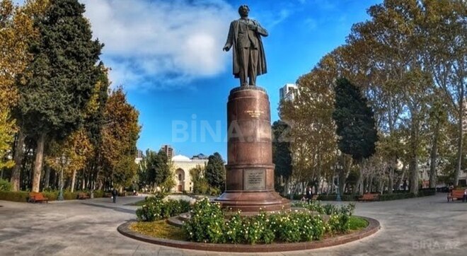 Satılır 4 otaqlı köhnə tikili 110 m², 28 May m., photo 1 from 8