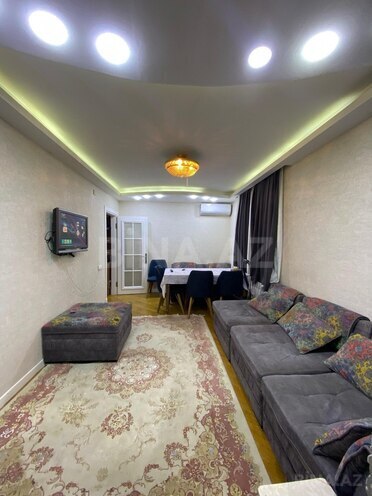 Сдаётся 2-комн. вторичка 65 м², Насиминский  р., photo 1 from 15