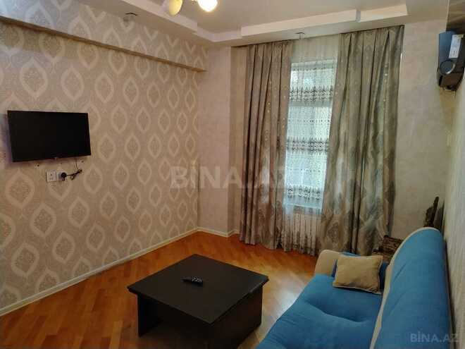 Сдаётся 3-комн. вторичка 60 м², м. Ази Асланов, photo 1 from 11