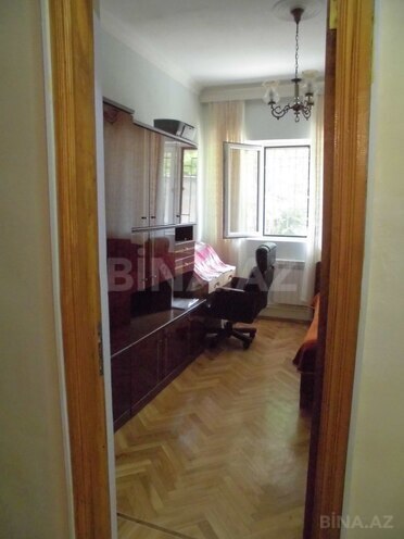 Satılır 5 otaqlı köhnə tikili 135 m², 7-ci mikrorayon q., photo 17 from 31