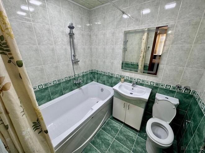 Сдаётся 4-комн. новостройка 200 м², м. Низами, photo 25 from 28
