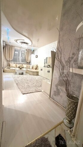 Продаётся 3-комн. новостройка 70 м², м. Иншаатчылар, photo 1 from 16