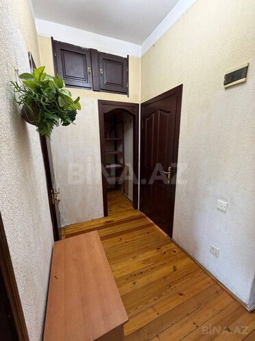 Сдаётся 2-комн. вторичка 50 м², м. Элмляр Академиясы, photo 6 from 9