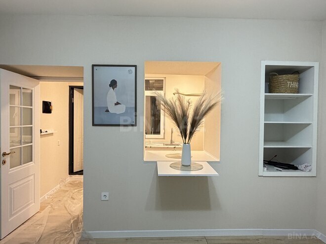 Продаётся 1-комн. вторичка 27 м², м. Сахил, photo 1 from 19