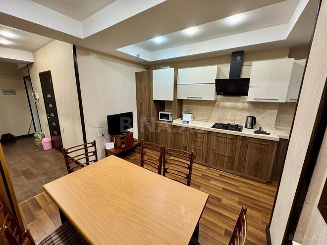 Сдаётся 3-комн. вторичка 100 м², м. Ичеришехер, photo 7 from 21