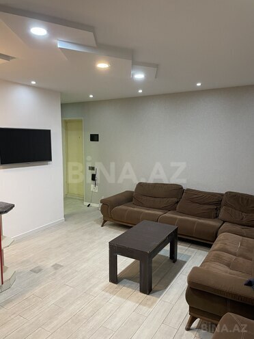 Сдаётся 2-комн. вторичка 45 м², м. Ичеришехер, photo 4 from 18