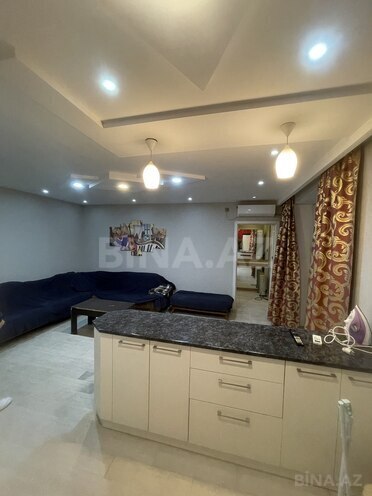 Сдаётся 2-комн. вторичка 45 м², м. Ичеришехер, photo 8 from 18