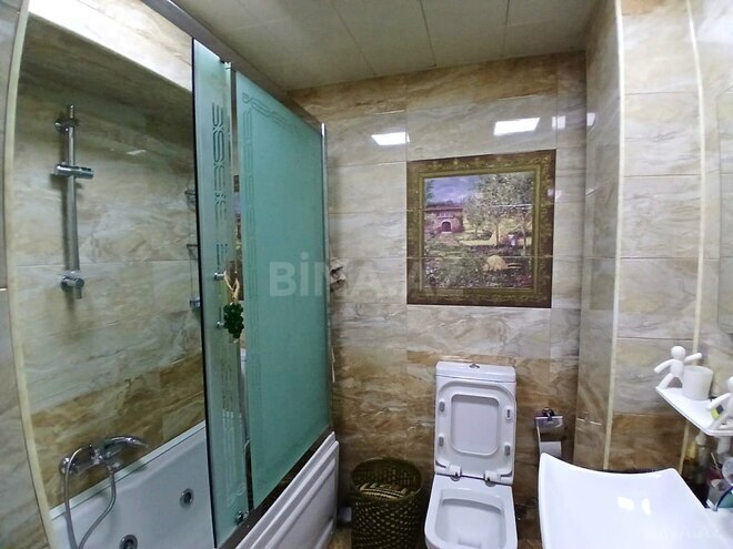 Продаётся 4-комн. вторичка 100 м², м. Кара Караев, photo 27 from 31