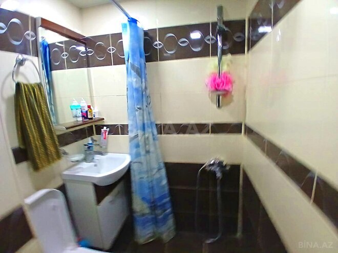 Продаётся 4-комн. вторичка 100 м², м. Кара Караев, photo 28 from 31