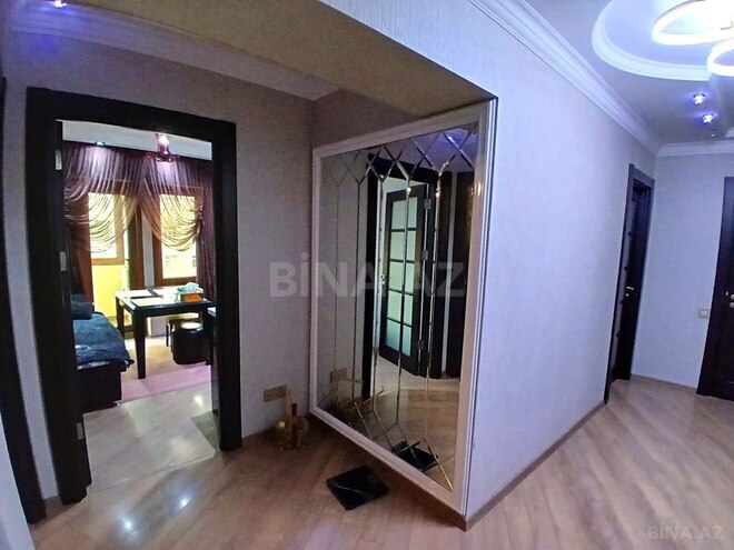 Продаётся 4-комн. вторичка 100 м², м. Кара Караев, photo 23 from 31