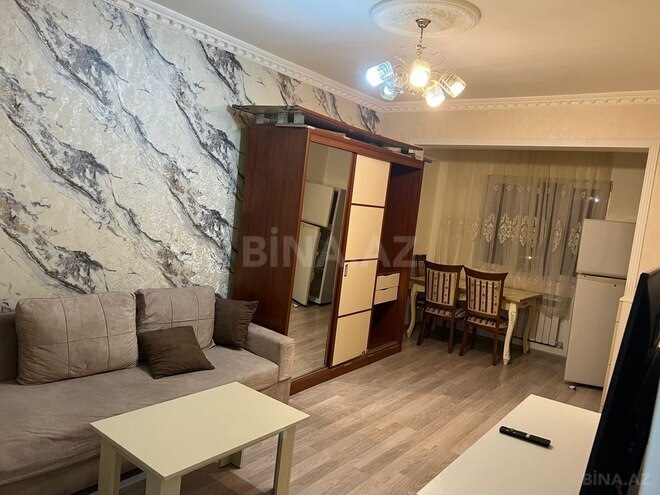 Сдаётся 2-комн. вторичка 35 м², м. Мемар Аджеми, photo 1 from 9