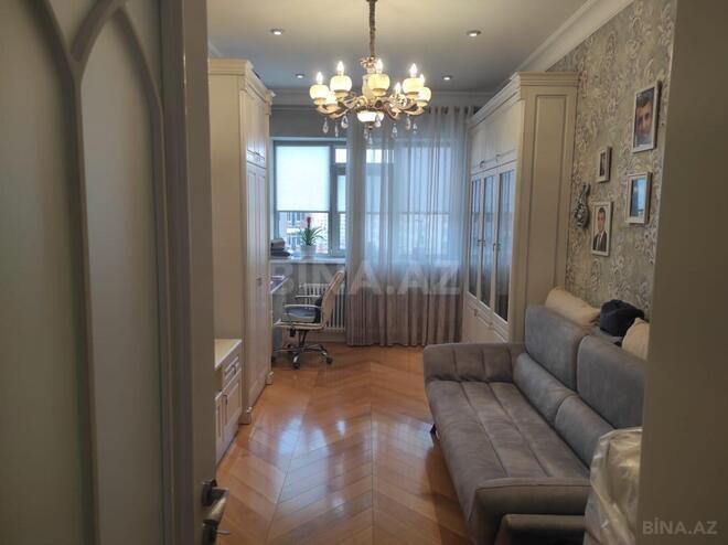 Продаётся 3-комн. новостройка 131 м², м. Низами, photo 7 from 16