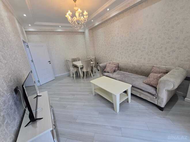 Сдаётся 2-комн. новостройка 70 м², м. Гянджлик, photo 1 from 31