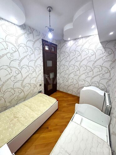 Сдаётся 4-комн. новостройка 140 м², м. Иншаатчылар, photo 12 from 24