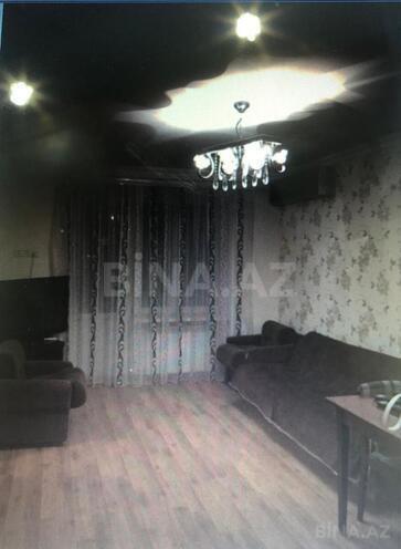 Satılır 3 otaqlı köhnə tikili 85 m², Qara Qarayev m., photo 1 from 32