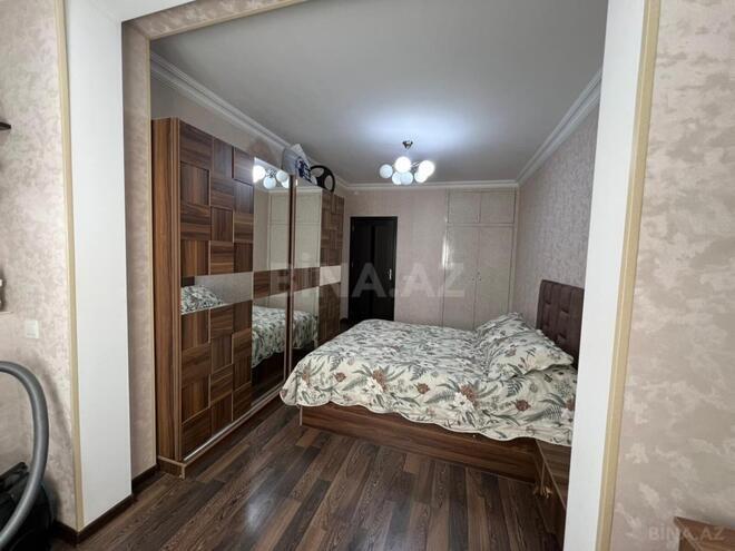 Продаётся 2-комн. вторичка 60 м², м. Ази Асланов, photo 5 from 17